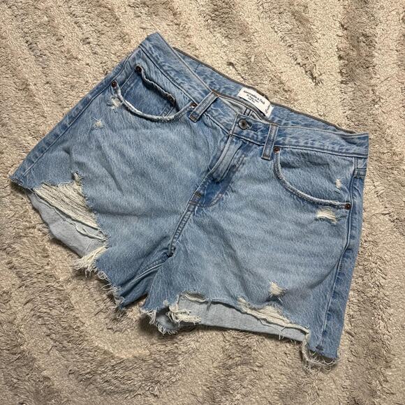 Abercrombie & Fitch Low Rise The Baggy Short - Picture 2 of 5